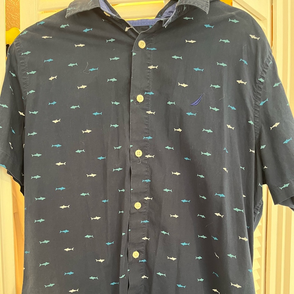 Men’s shark print button down